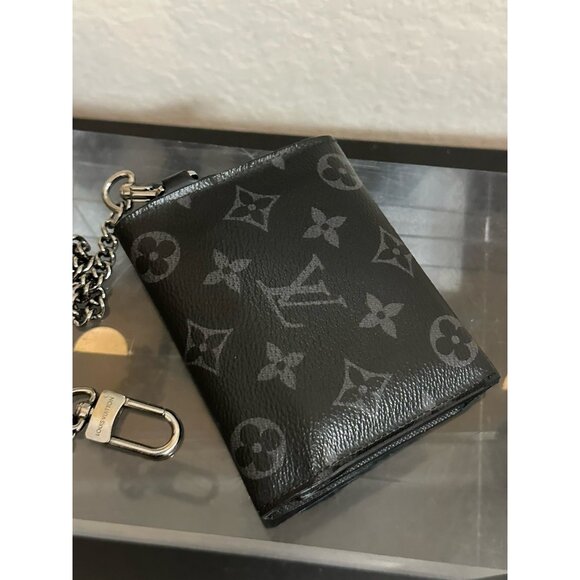 LOUIS VUITTON Tri-fold Monogram Rivet Eclipse Chain compact wallet (K) - Picture 5 of 16